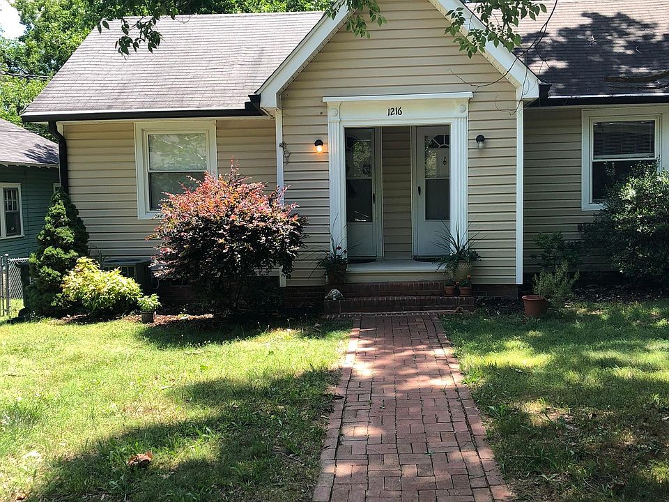 1st image of 1216B Clarendon St
