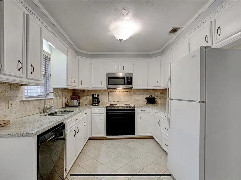 306 Trace Harbor Rd — Photo 11