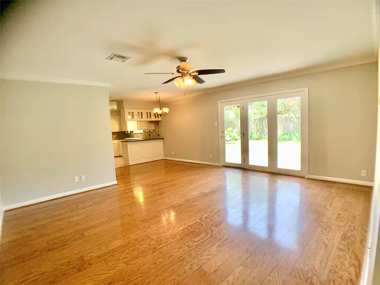 9634 Fairdale Ln — Photo 10