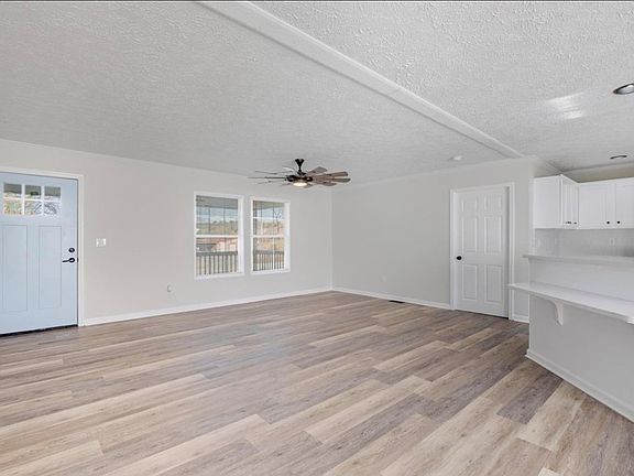 5th image of 115 Bank Of Dalton Dr