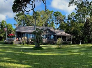 1923 Highway 98 W, Carrabelle, FL 32322