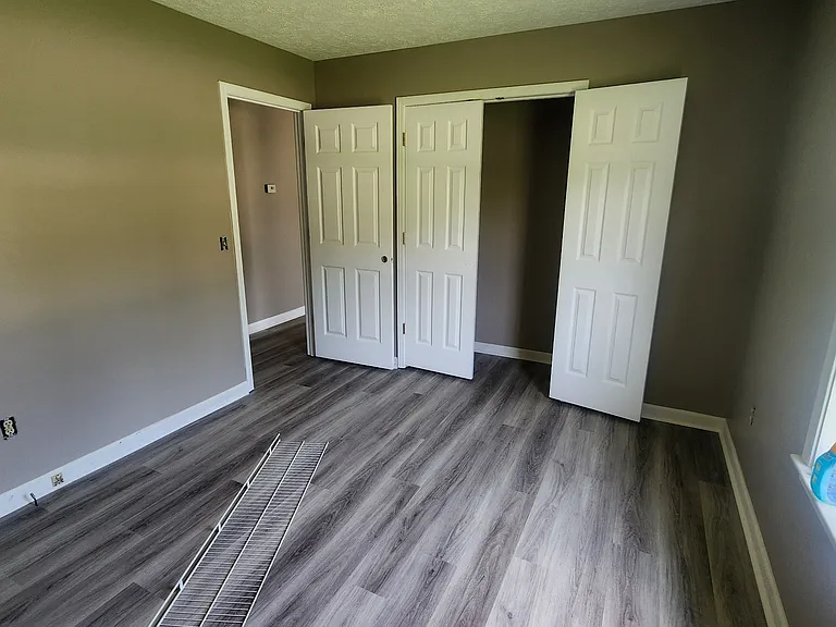 610 N Greenwood Ext — Photo 9