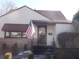 120 Iroquois St, Struthers, OH