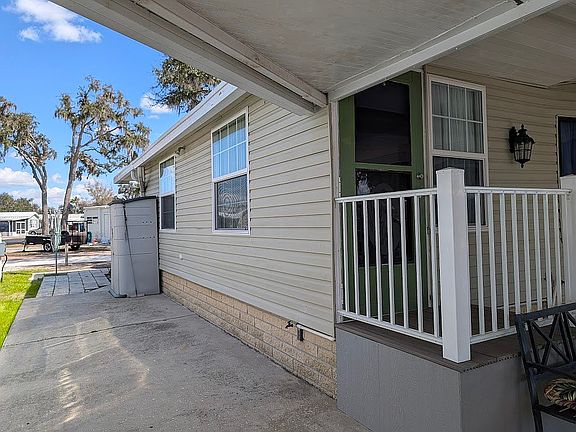 3rd image of 2470 Apple Blossom Ln