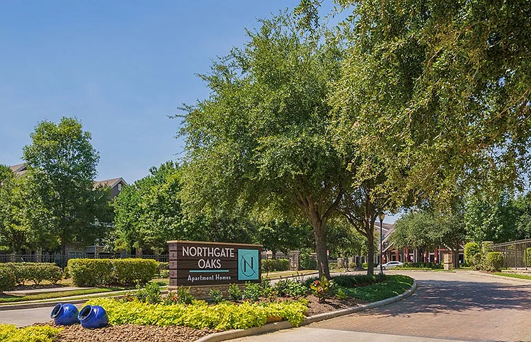 Northgate Oaks Apartments — Photo 65