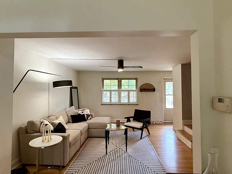 1802 Kings Ct #B — Photo 4