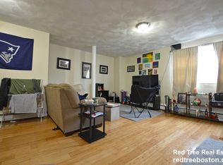 10-12 Breed St #4B, Boston, MA 02128