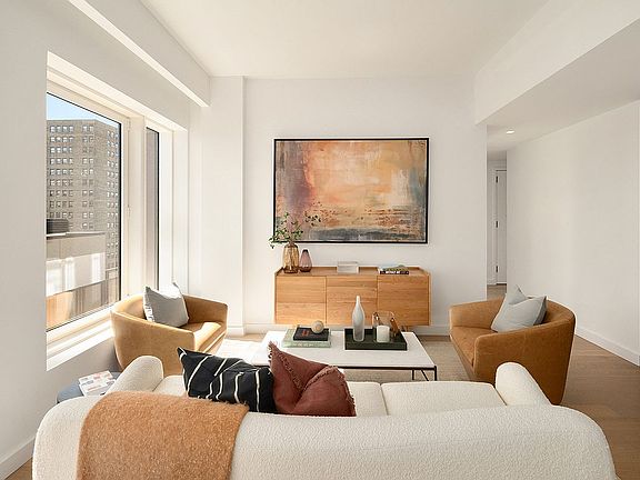 2nd image of 202 Broome St #11H