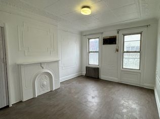 530 Graham Ave #3R, Brooklyn, NY 11222