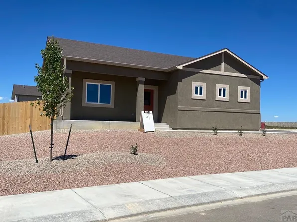 6209 Sawyer Ridge Dr, Pueblo, CO 81008