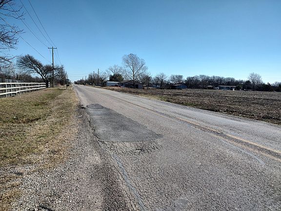 4th image of 7879 County Road 392