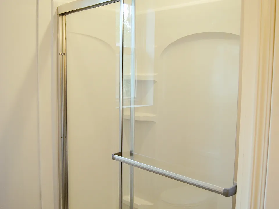 Bathroom2