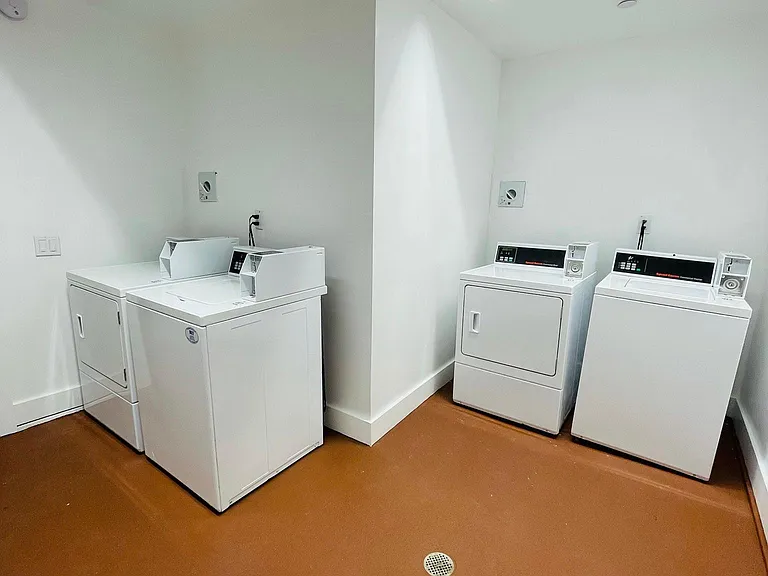 486 Funston Ave #104 — Photo 18