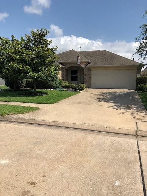 1st image of 21518 Hickman Manor Ln