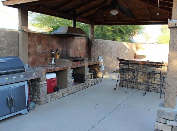 5th image of 1616 W Mulholland Ct