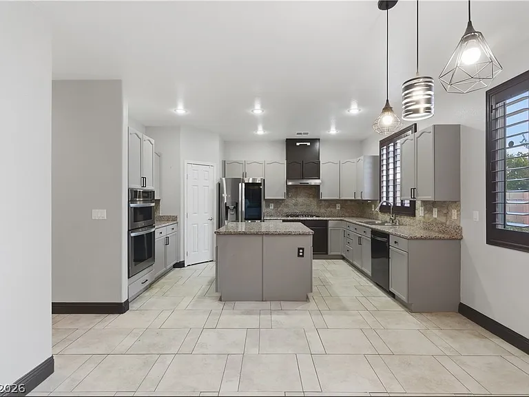 8899 N Sanibel Shore Ave — Photo 16