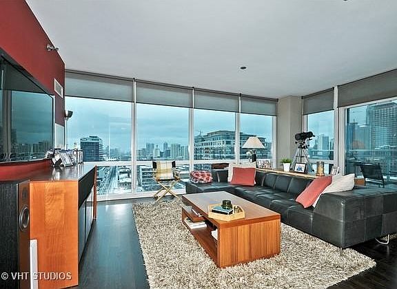 2nd image of 757 N Orleans St APT 1307