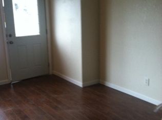 213 Laclede Ave APT 7, Carterville, IL 62918
