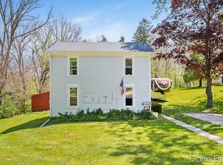 658 Union St, Ionia, MI 48846