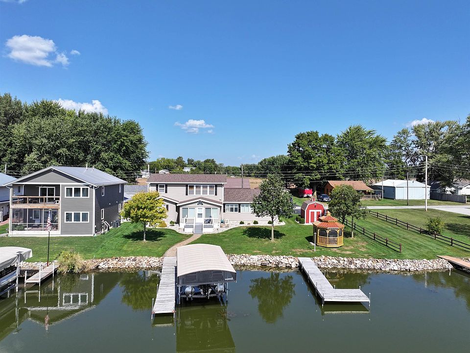 1st image of 11295 W Lakeshore Dr