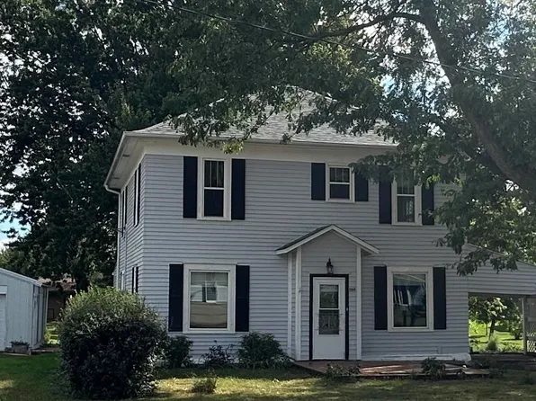 206 N Vermillion St, Howard, SD 57349