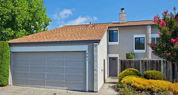 3 bed, 2.5 bath, 1491 sqft, $4,395 — Photo 1