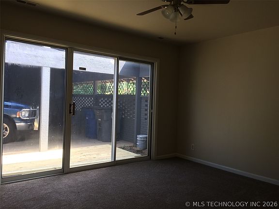 5th image of 4912 S Knoxville Pl