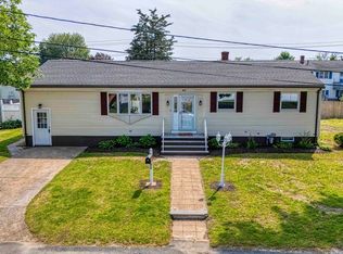 95 Evergreen Ave, Somerset, MA 02726