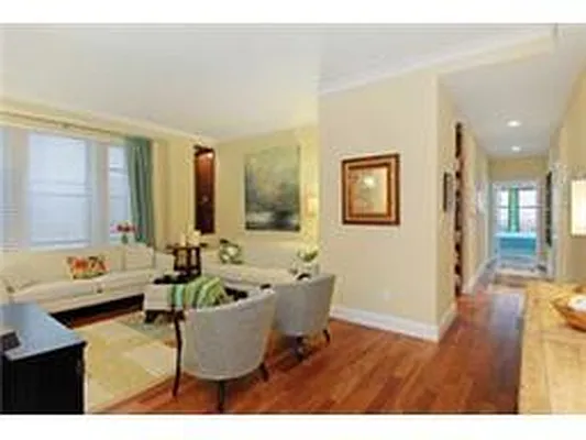 Rented by Douglas Elliman | media 17