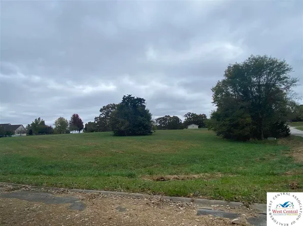 9 & 49 Elm St, Warsaw, MO 65355