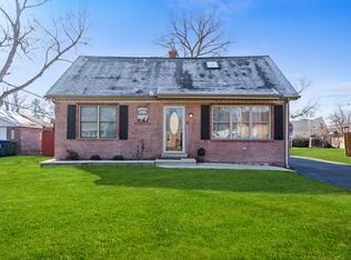 7811 Suburban Ln, Bridgeview, IL 60455