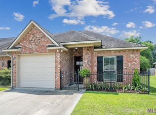 11386 Palmetto Lake Ave, Denham Springs, LA 70726