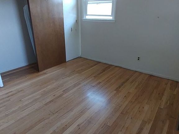 4th image of 1715 S Dayton Pl
