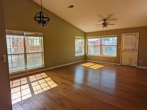 3rd image of 7131 Weston Pl NW