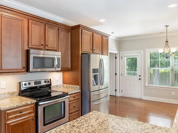 1699 Stonebriar Dr NE, Cleveland, TN 37312