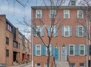 727 Lombard St, Philadelphia, PA 19147