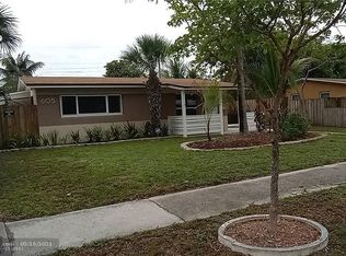 605 SW 22nd Ter, Fort Lauderdale, FL 33312