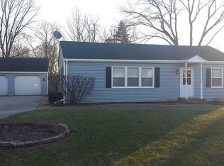 965 Wilmette Ter, Lake Zurich, IL