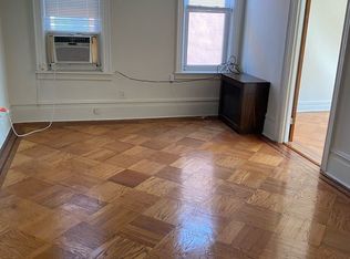 4406 28th Ave APT 2R, Astoria, NY 11103