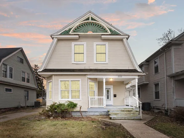 555 Kinnaird Ave, Fort Wayne, IN 46807