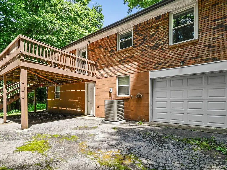706 Kingsbury Rd — Photo 15