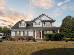 1408 Willow Dr, Jackson, MI 49201