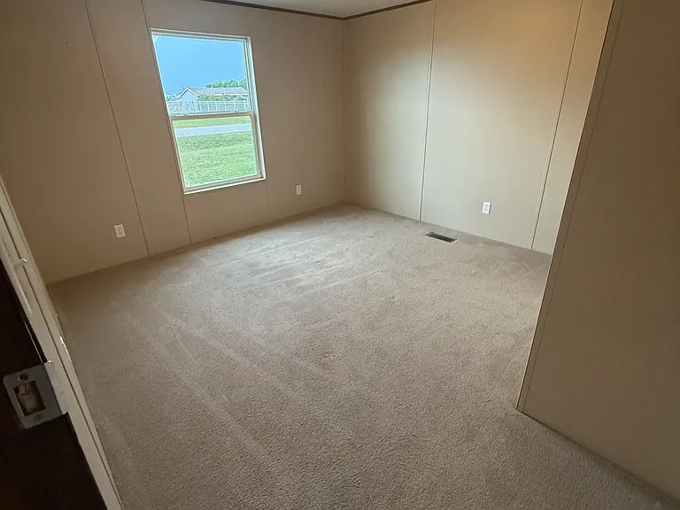 6704 Andrew Ct — Photo 16