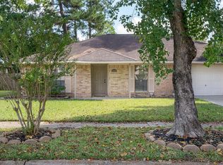 22102 Meadowgate Dr, Spring, TX 77373