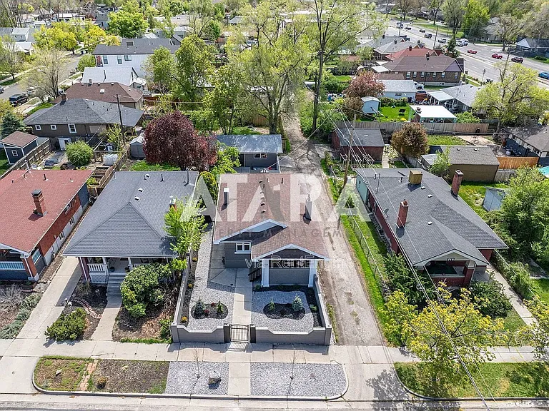 724 E Wilson Ave — Photo 47