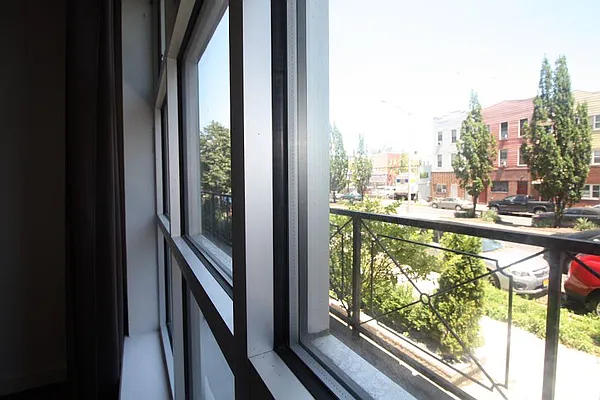 Rented by Mason Group LLC | media 24