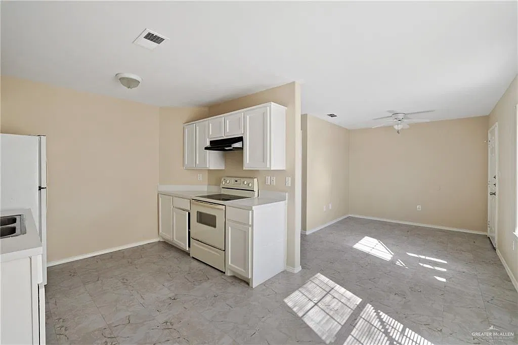 2 bed, 1.0 bath, 16506 sqft, $600 — Photo 4