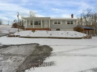 1621 Log Run Rd, Williamsport, PA 17701