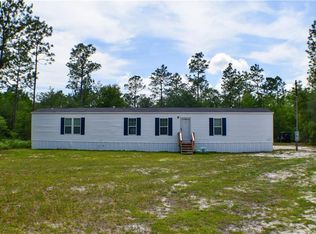 1766 Murphy Rd, Waynesville, GA 31566