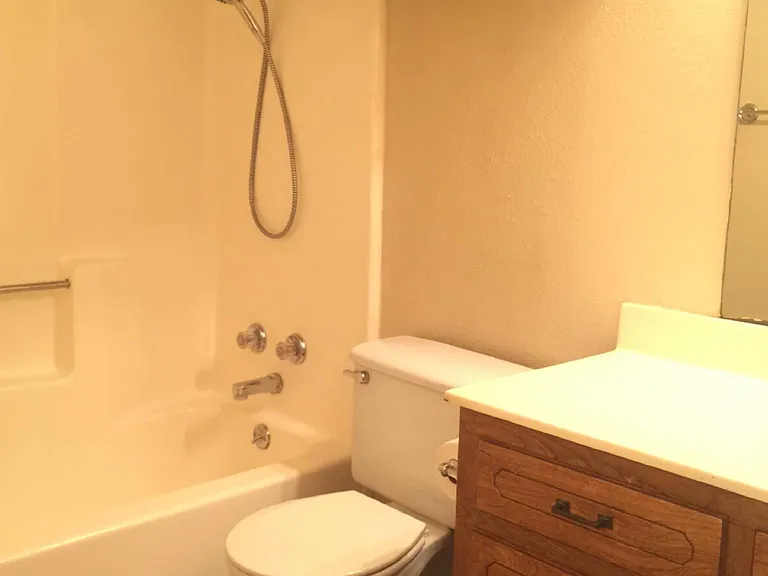 107 Willow Ln #A — Photo 7